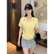 批发实拍2026夏装韩系chic别致显瘦短袖t恤女独特超好看掐腰正肩上衣