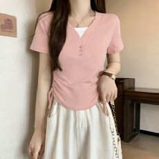 批发实拍210克精棉大码女装2026夏胖MM假两件V领修身显瘦短袖T恤<b class='q'>上衣</b>