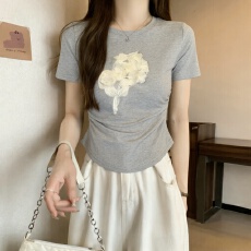 批发实拍210克精棉实拍2026夏装短袖T恤女设计感立体花朵体恤别致上衣