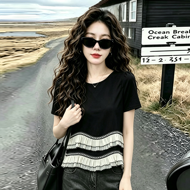 실사 2026 여름 새로운 빅 사이즈 밑단 이중층 레이스 디자인 반팔 맨위 여성 레저 패션 슬림해 보이는 티셔츠