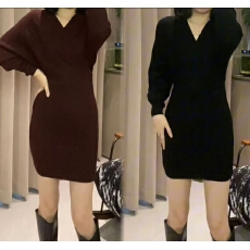 批发抖音 爆款气质显瘦<b class='q'>连衣裙</b>显高洋气收腰显高轻奢针织裙