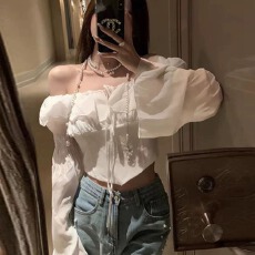 批发一字肩<b class='q'>长袖</b>系带雪纺衬衫女秋季2025新款性感纯欲修身短款辣妹上衣