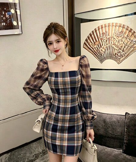 프랑스식 봄 레트로 허리 수축 2026 광장 칼라 체크무늬 긴팔 새로운 드레스 품격 슬림해 보이는 선적
