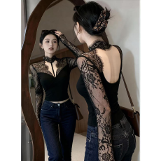 批发实拍<b class='q'>性感</b>辣妹<b class='q'>蕾丝</b>拼接露背短款打底衫女内搭秋冬修身挂脖t恤上衣