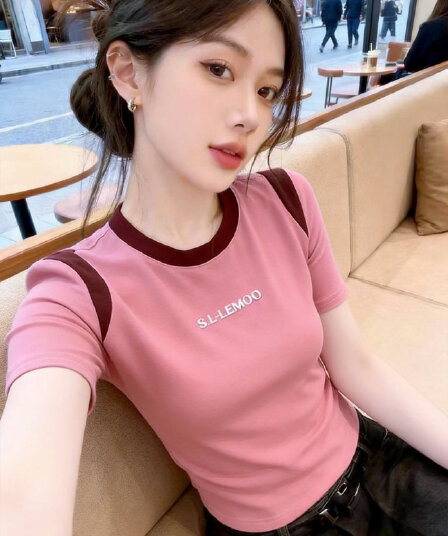 실사 여름 새로운 한국 스타일 라운드 넥 패치워크 색상 알파벳 다림질 플라워 티셔츠 슬림해 보이는 다용도 맨위