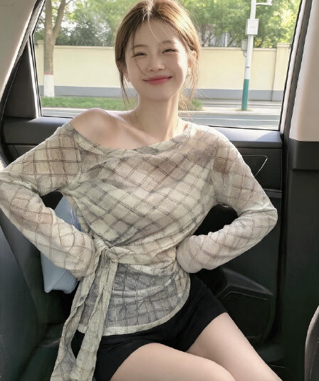 실사 이른 가을 새로운 레트로 체크무늬 비스듬한 어깨 오프숄더 긴팔 티셔츠 여성 허리 측면 레이스업 허리 수축 마이크로 ~을 통해 Tulle 분위기