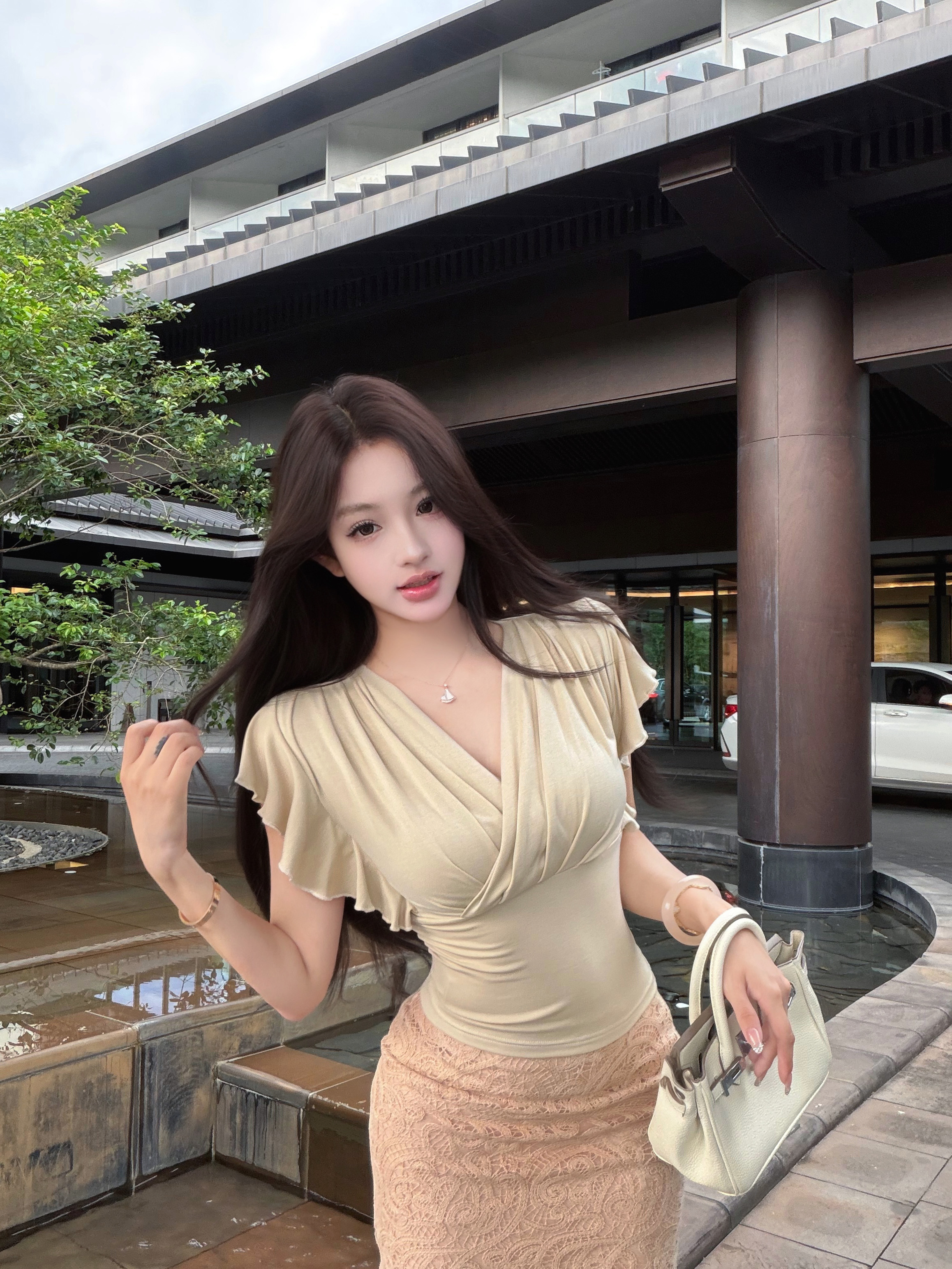실사 정가 부드러운 막대기 막대기 부드러운 품격 V넥 Feifei 소매 니트 맨위
