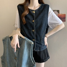 批发2026新款V领<b class='q'>牛仔</b>马甲外套女小个子春季新款百搭叠穿休闲背心上衣
