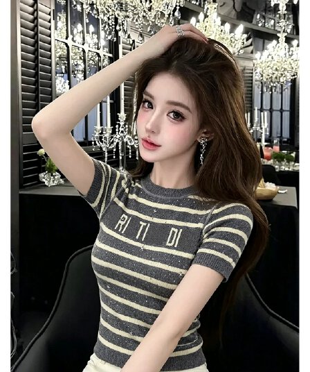 빛 럭셔리 바람 스트라이프 니트 반팔 티셔츠 여성 여름 알파벳 프린트 몸매 가꾸기 슬림해 보이는 맨위