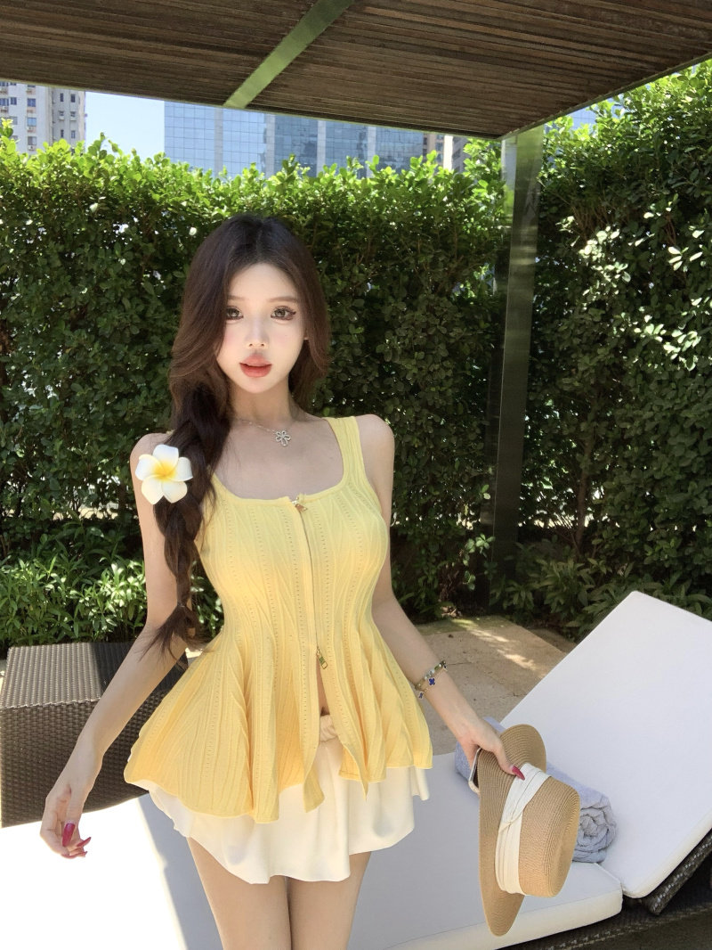 2026 여름 배색 스트라이프 라운드 넥 니트 스웨터 여성 프랑스식 몸매 가꾸기 슬림해 보이는 쇼트 스타일 품격 맨위