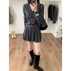 批发入秋高级感穿搭女2026年冬季新款韩系减龄小个子<b class='q'>英伦</b>学院<b class='q'>风</b>套装裙