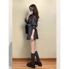 批发韩系灰色条纹翻领领带衬衣<b class='q'>女</b>2026春季新款学院风宽松休闲衬衫上衣