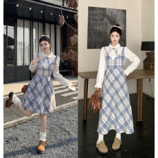 批发实拍~ 韩感蓝白格纹学院背带连衣裙