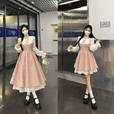 批发实拍~千金减龄感小香风粗呢绣花假两件连衣裙秋<b class='q'>冬</b>季