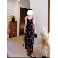 批发实拍中~法式洋气连衣裙高腰显瘦碎花夏季款吊带裙V领印花A字裙子