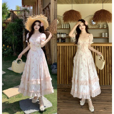 批发实拍~莉莉安花径 度假风镂空印花刺绣方领收腰短袖<b class='q'>连衣裙</b>