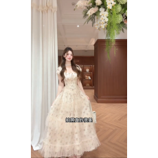 批发实拍中~甜梦<b class='q'>蔷薇</b> 夏季复古荷叶边蝴蝶结长裙收腰碎花连衣裙