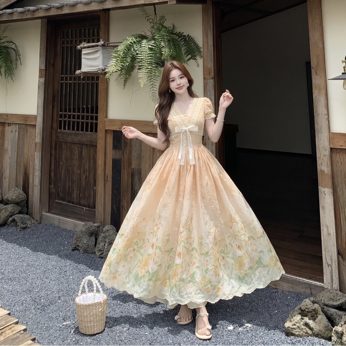 실사 감귤류 아이스 티 프랑스식 소녀 바람 V넥 레이스 레이스 거품 소매 나비 매듭 꽃무늬 드레스