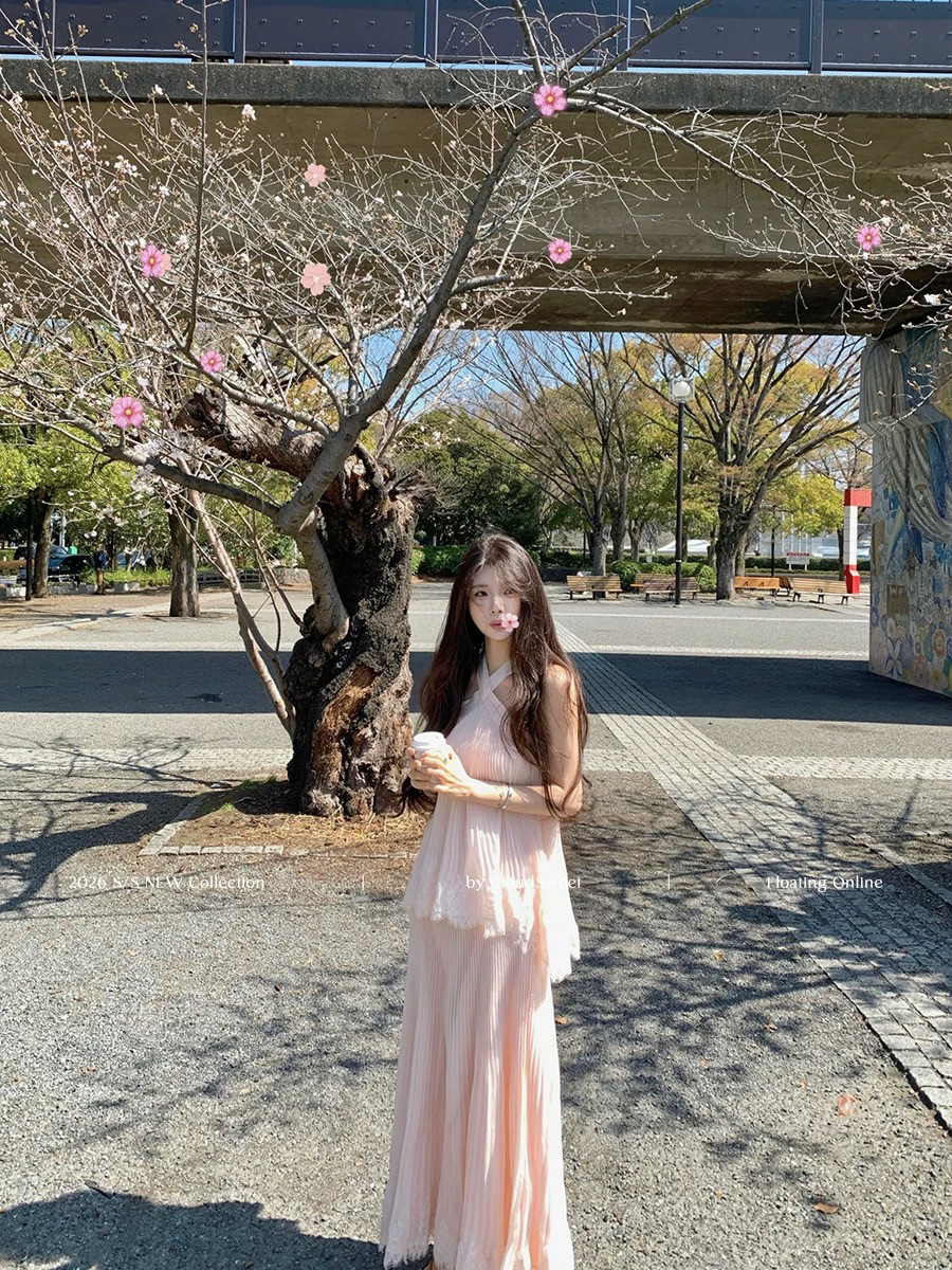 cloudsweet 3 30 20 00breezy perfume Breeze 향수 행침 목 플리츠 스커트