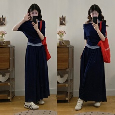 批发实拍 大码<b class='q'>春</b>夏新款时尚休闲韩版拼接挂脖显瘦上衣半身裙两件套