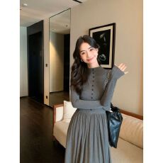 批发私享时刻 黑色<b class='q'>长袖</b>针织连衣裙女收腰修身气质<b class='q'>打底裙</b>长裙
