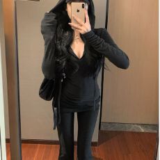 批发休闲套装气质修身连帽长袖卫衣外套女冬季微喇叭直筒<b class='q'>裤</b>灰色两件套