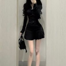 批发美式Polo领黑色长袖连衣裙纯欲辣妹褶皱<b class='q'>运动</b><b class='q'>修身</b>收腰显瘦短裙裙子