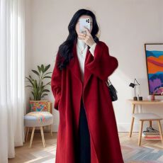 批发小个子大衣女2025秋冬季新年中长款好看订婚礼服<b class='q'>外套</b>女