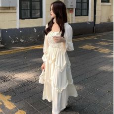 批发2025新款显瘦初恋温柔仙女公主<b class='q'>连衣裙</b>裙子气质纯欲洛丽塔风长裙子