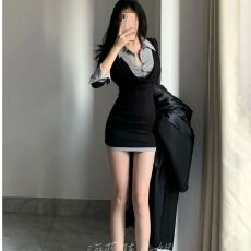 批发黑色假两件polo领衬衫正肩连衣裙女秋季收腰修身打底显瘦包臀短裙