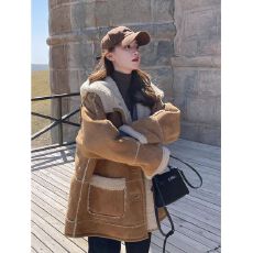 批发复古羊羔毛<b class='q'>外套</b>女2024冬季新款小个子加绒加厚皮毛一体棉袄