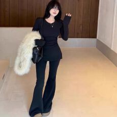 批发2025秋冬季新款<b class='q'>韩版</b>气质修身显瘦开叉长袖T恤女高腰微喇裤两件套