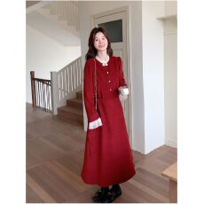 批发<b class='q'>秋装</b>新版<b class='q'>大码</b>胖mm连衣裙<b class='q'>女装</b>公主风减龄小众设计感蝴蝶结