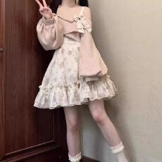 批发连衣裙<b class='q'>秋</b>冬新款学院风碎花吊带裙甜美露肩蓬蓬蛋糕裙少女