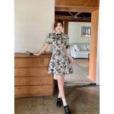 批发2026<b class='q'>夏季</b>女装气质国风复古<b class='q'>旗袍</b>领新款连衣裙胖mm收腰遮肚显瘦裙子