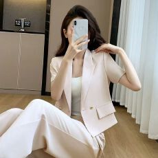 批发韩版<b class='q'>小西装</b>套装<b class='q'>女</b>2026夏季新款时尚气质显瘦修身短款两件套
