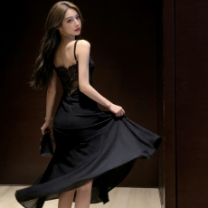 批发2026新款性感<b class='q'>露背</b>吊带<b class='q'>连衣裙</b>女秋冬季修身包臀裙开叉收腰纯欲长裙