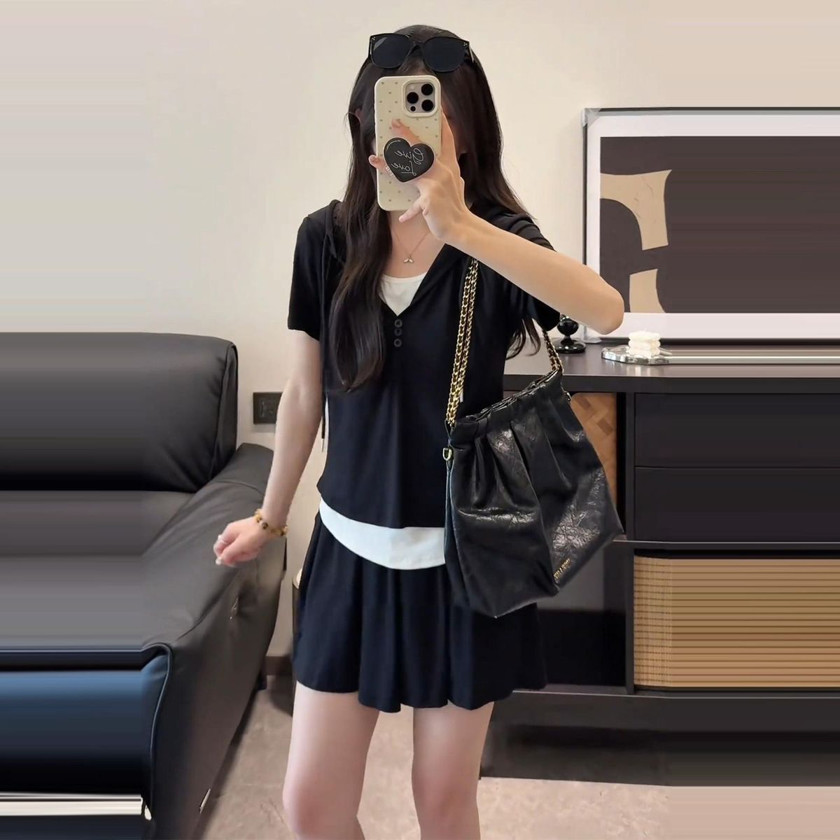 한 부서 캐주얼 운동 바람 세트 여성 여름 지방 mm 슬림해 보이는 페이크 레이어드 후드 맨위 반바지 투피스 세트