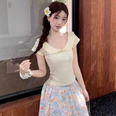 批发原版做法 奶黄色蝴蝶结娃娃领t恤上衣碎花短裙盐系轻熟两件套装裙