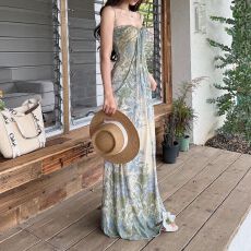 批发绝美吊带连衣裙女夏网纱印花气质显瘦长款海边度假裙