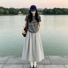 批发2026新款条纹T恤半身连衣裙女夏季小个子巨好看穿搭一整套装<b class='q'>长裙</b>