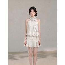 批发法式温柔甜美风无袖挂脖波点<b class='q'>连衣裙</b>女夏无袖设计感收腰显瘦短裙子
