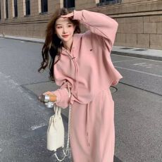批发时尚洋气连帽卫衣运动<b class='q'>套装</b>女新款<b class='q'>休闲</b>气质半身裙两件套百搭一整套