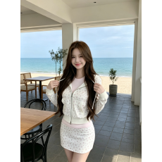 批发甜美碎花连帽长袖<b class='q'>卫衣</b>外套女秋季时尚套装高腰包臀短裙气质两件套