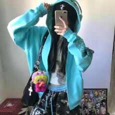 批发薄款/加绒，印花【纯棉华棉复合，】内贴复合+防伪扣吊牌，<b class='q'>卫衣</b>