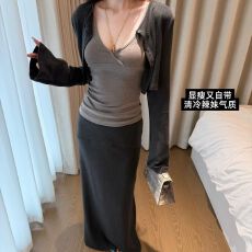 批发长袖开衫内搭v领吊带背心女早秋穿搭套装<b class='q'>包臀</b>裙<b class='q'>半身</b>裙三件套