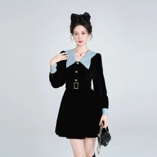 批发法式<b class='q'>娃娃领</b>黑色丝绒<b class='q'>连衣裙</b>女爆款冬季赫本千金风气质生日裙小礼裙