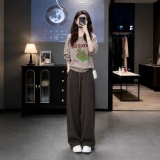 批发设计感<b class='q'>韩版</b>洋气印花圆领长袖卫衣灰色<b class='q'>裤</b>子休闲套<b class='q'>装</b>女春秋宽松舒适