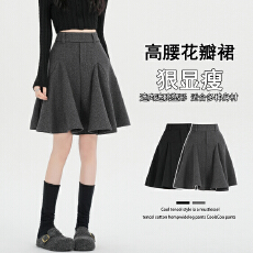 批发实拍 设计感毛呢半身裙女秋冬法式<b class='q'>复古</b>气质遮跨伞裙A字百搭短裙