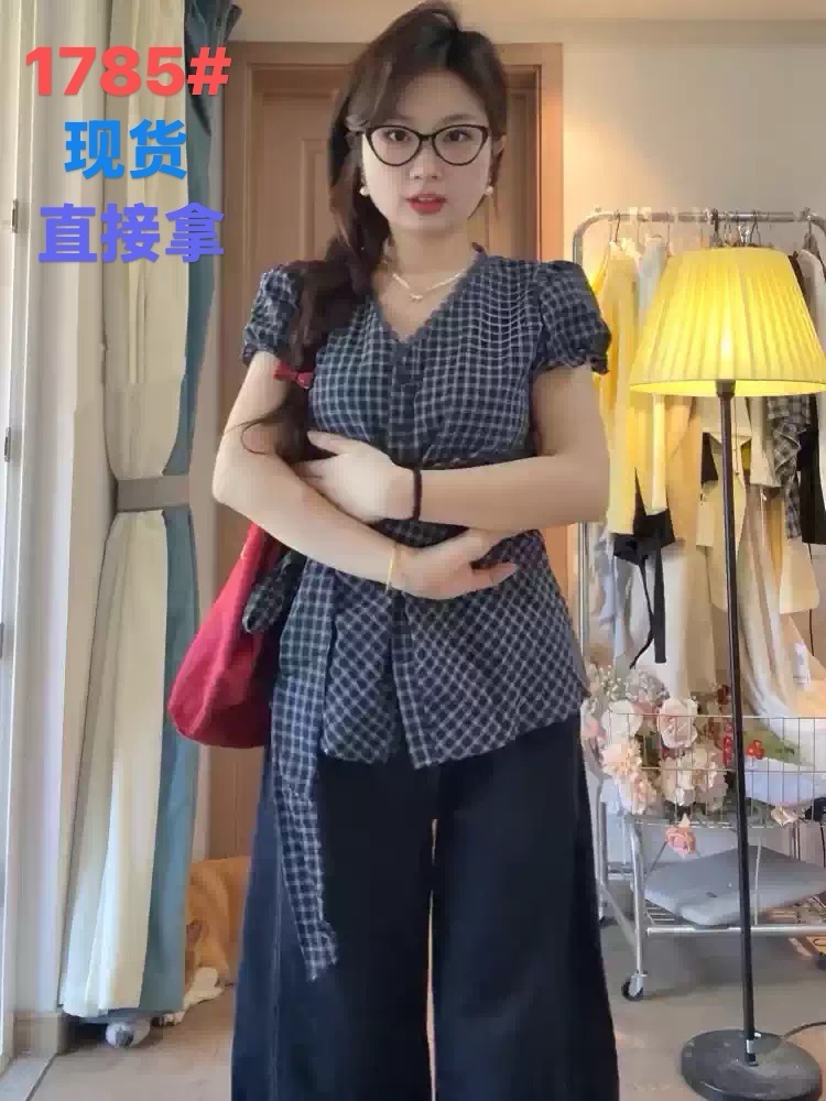 빅 사이즈 레트로 체크무늬 레이스 측면 V넥 반팔 여성 셔츠 여름 새로운 지방 mm 슬림해 보이는 스트랩 꼬집기 허리 위로 의류